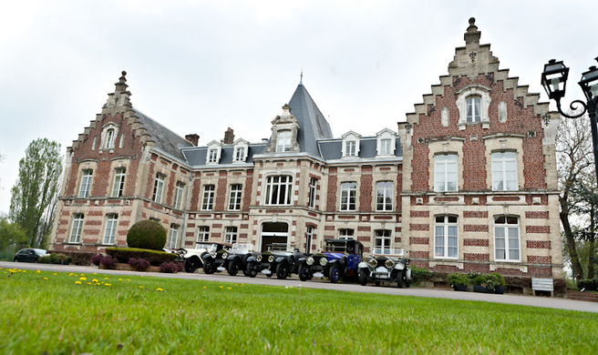 Hotel Chateau Tilques Exterior