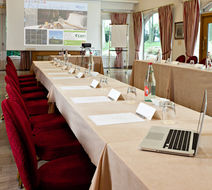Hotel Chateau Tilques Meeting