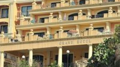 Grand Hotel