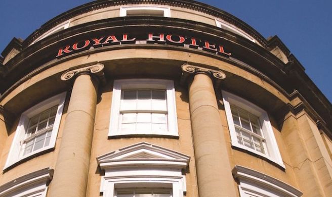 Royal Hotel Exterior