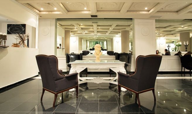 1253 Recoleta Small Hotel Lobby