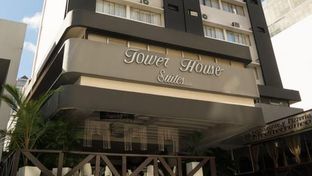 Hotel Tower House Suites