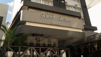 Hotel Tower House Suites