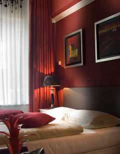 St Nicolaas Hotel
