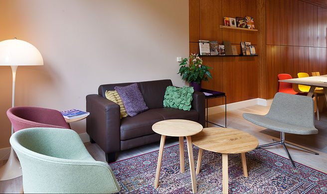 The Neighbour's Magnolia Hotel Lobby