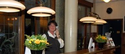 Crown Inn Lobby