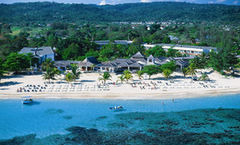 Jewel Runaway Bay Beach and Golf Resort
