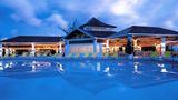 Jewel Runaway Bay Beach and Golf Resort Pool