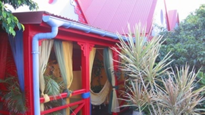 Tom Beach Hotel Exterior
