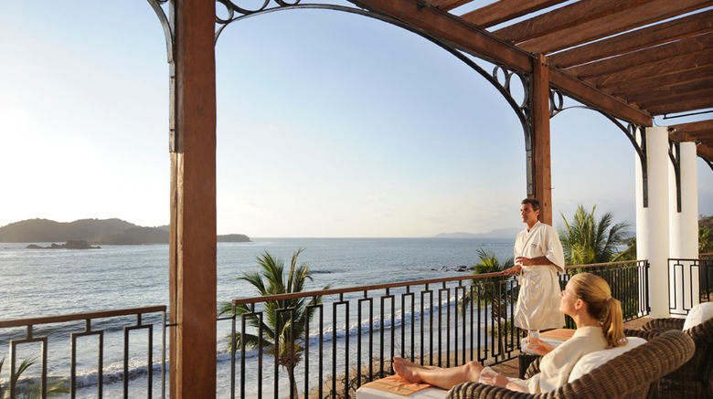 <b>Club Med Ixtapa Pacific Spa</b> <b>Club Med Ixtapa Pacific Spa</b>