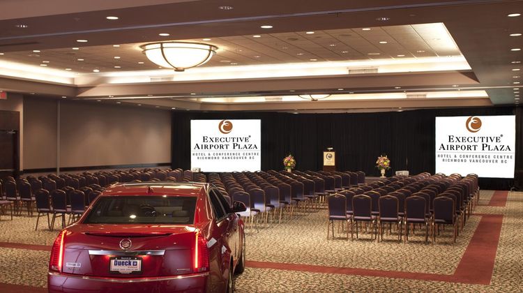 Executive Airport Plaza Banquet