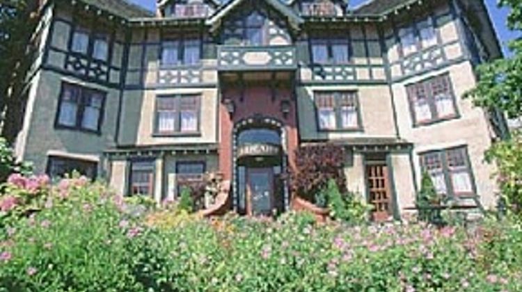 Abigail's Hotel Exterior