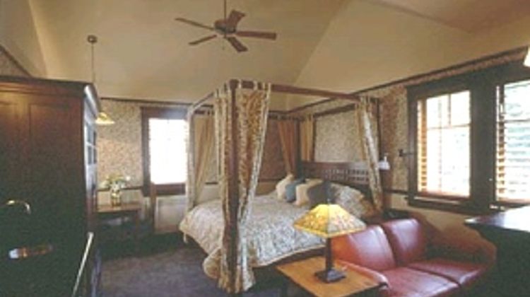 Abigail's Hotel Suite