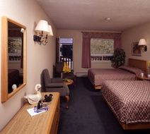 Mountaineer Lodge Room
