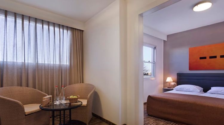Isrotel Ramon Inn Hotel Room