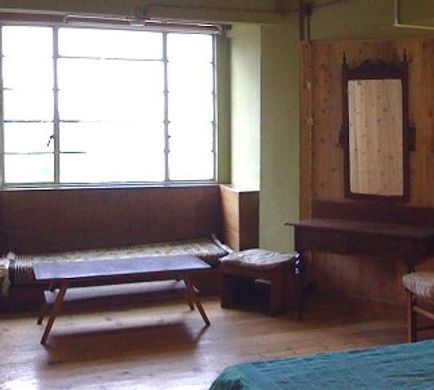 Bellevue Hotel Darjeeling Room