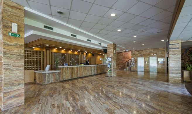 Hotel Termal Lobby