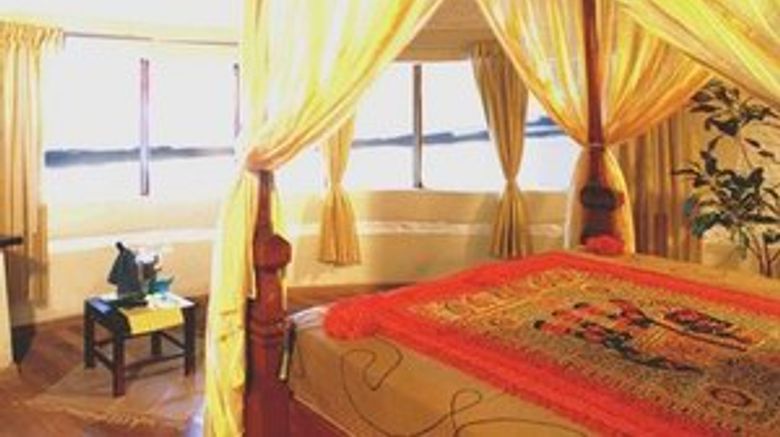 <b>Nika Island Resort Suite</b>