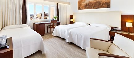 Almudaina Hotel Room