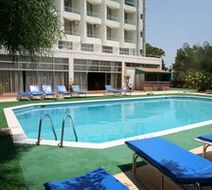 Sylva Hotel Pool