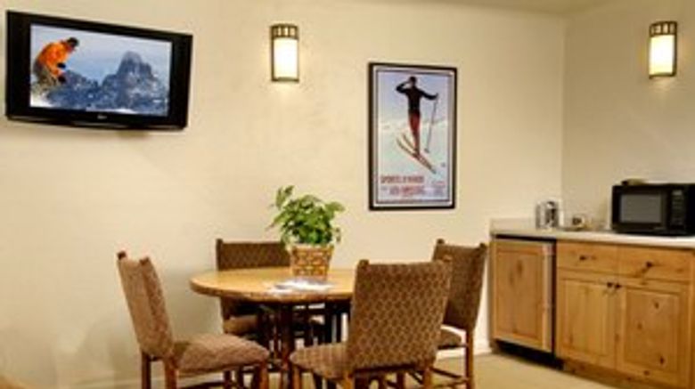 <b>Grand Targhee Resort Suite</b>