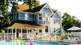 <b>White Rose Inns Exterior</b>