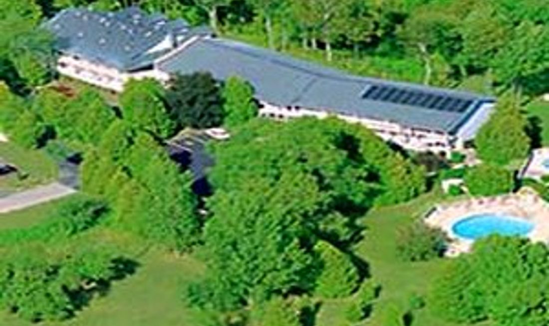 Country House Resort Exterior