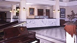Historic Plains Hotel