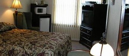 Sundowner Inn Room
