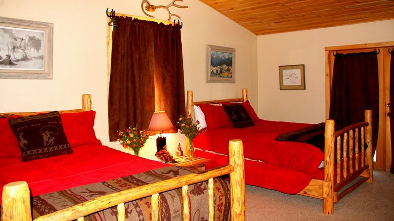 <b>Triangle C Ranch Suite</b>