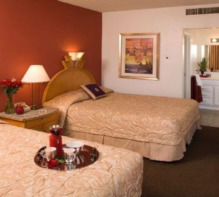 Downtowner Room