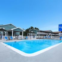 Atlantic Shores Inn and Suites