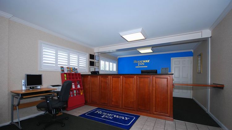 Atlantic Shores Inn and Suites Lobby