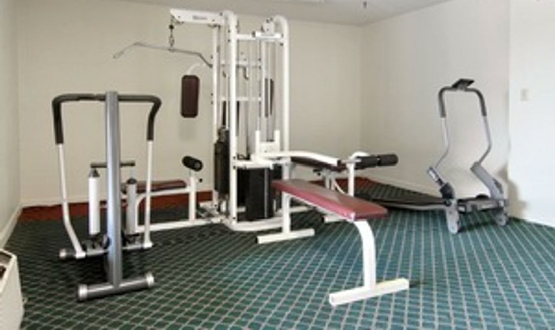 Motel 6 Portsmouth Health