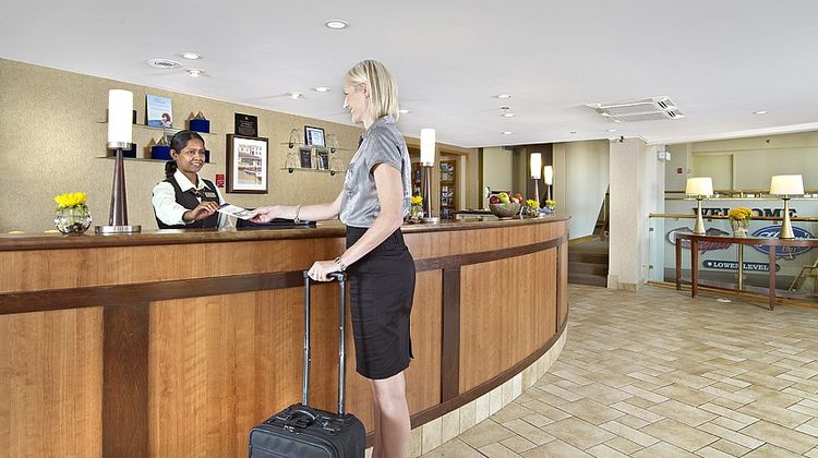 Charlottetown Inn & Conference Center Lobby