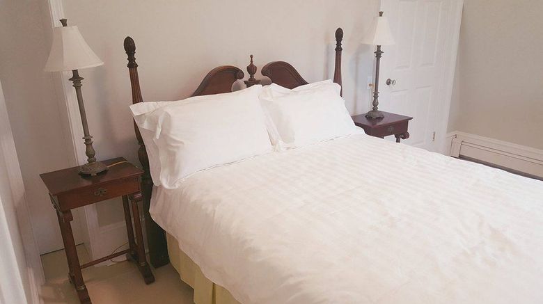 <b>Kaulbach House Room</b>