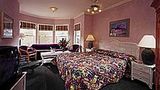 Glenmore Plaza Hotel Room