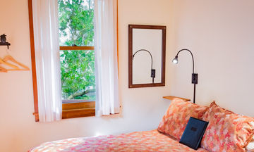 Bear Valley Inn