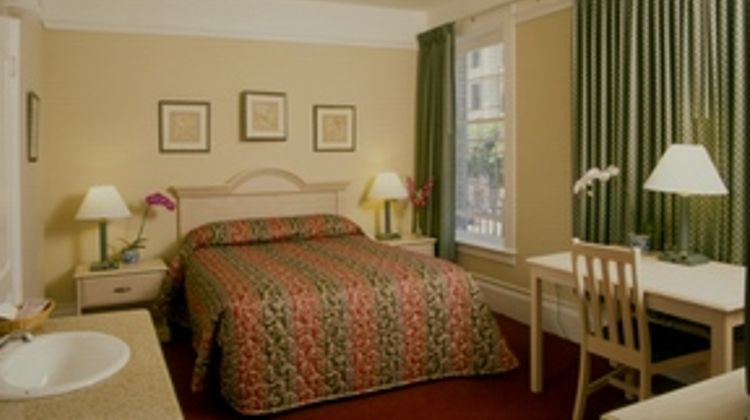 Grant Hotel Room