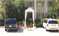 The Pillars Hotel