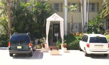 The Pillars Hotel