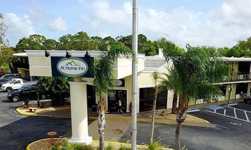 At Home Inn Fort Pierce
