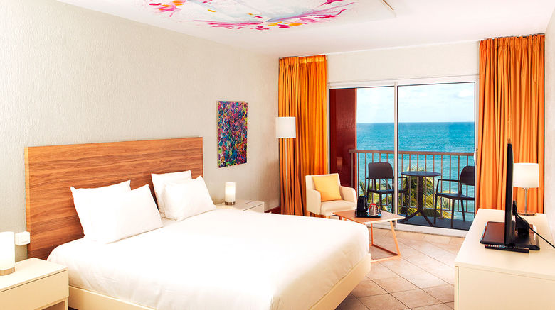 <b>Arawak Beach Resort Room</b>