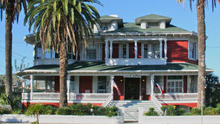 he Mansion on 17th