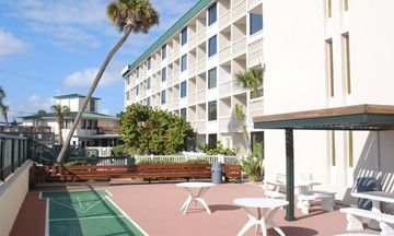Silver Beach Club