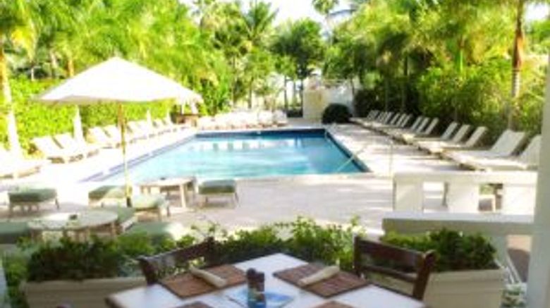 <b>South Seas Hotel Restaurant</b>