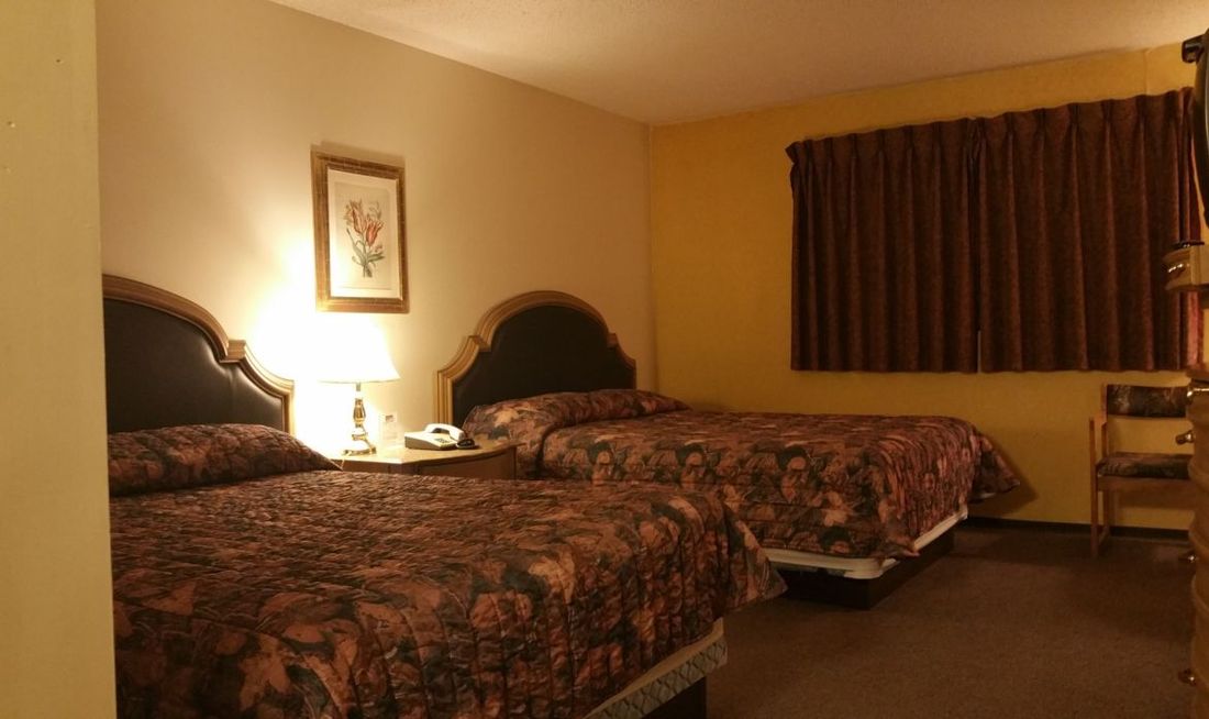 Fort St John Motor Inn Room