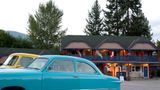 <b>Alpine Inn & Suites Exterior</b>