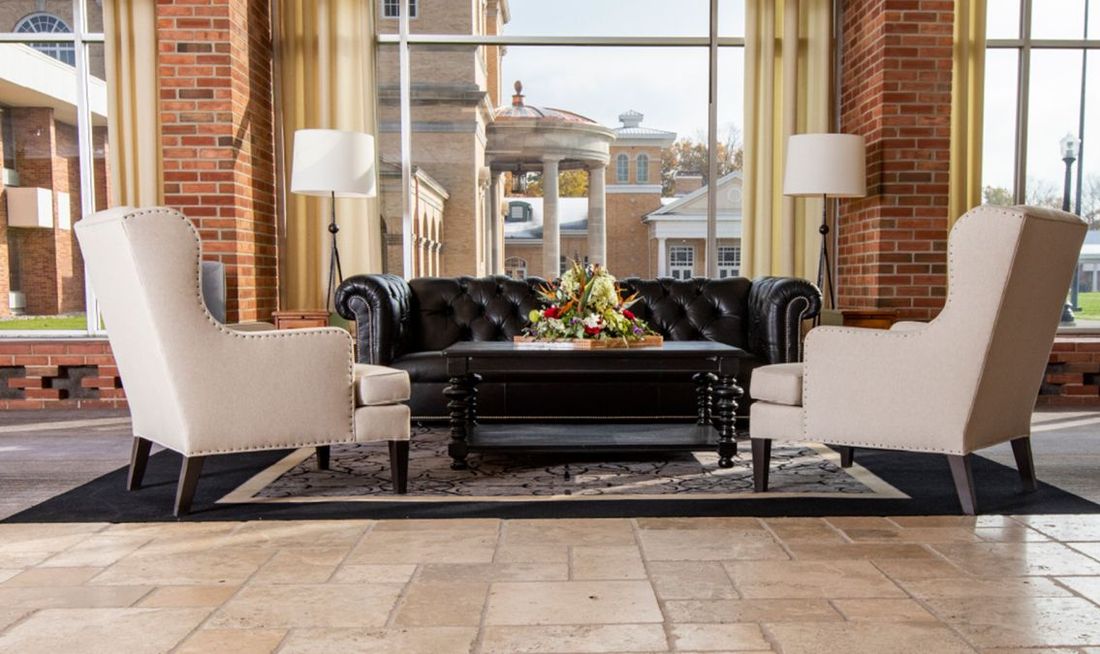 Dow Hotel & Conf Ctr, Hillsdale College Lobby