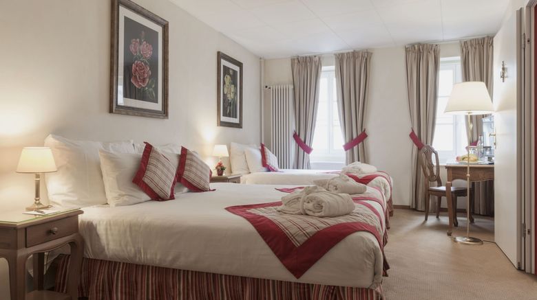 <b>Hotel de la Nouvelle Couronne Room</b> <b>Hotel de la Nouvelle Couronne Room</b>